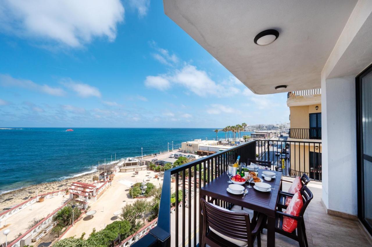 Islet Promenade Seafront Apartment With Large Corner Terrace By Getawaysmalta St. Paul's Bay Dış mekan fotoğraf